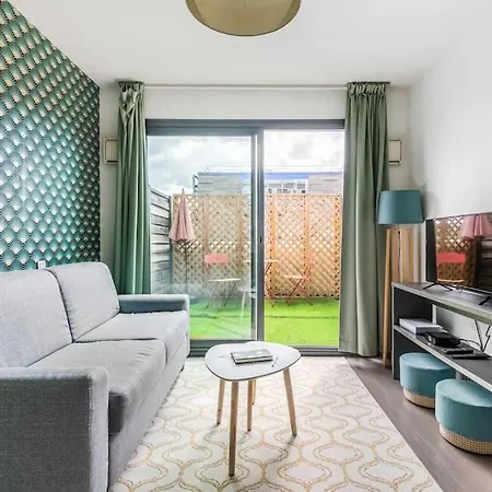 Superbe Studio Terrasse Proche Bordeaux * تالينس